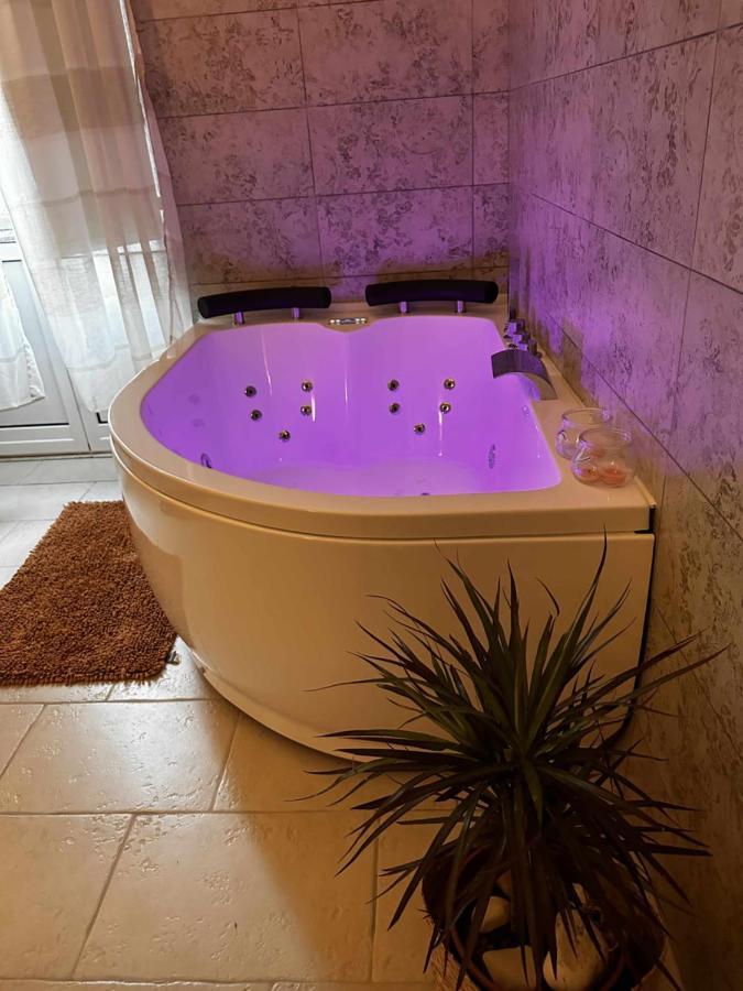 Zephir Suite Бриндизи Экстерьер фото
