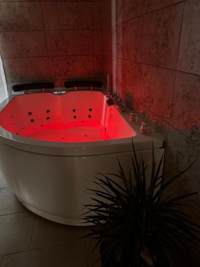 Zephir Suite Бриндизи Экстерьер фото